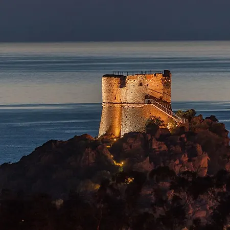 Hotel Capo D'orto - Porto - Corse